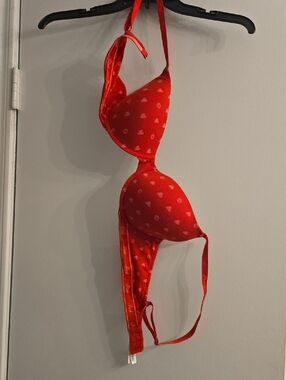 Victoria's Secret PINK Red Push-Up Bra